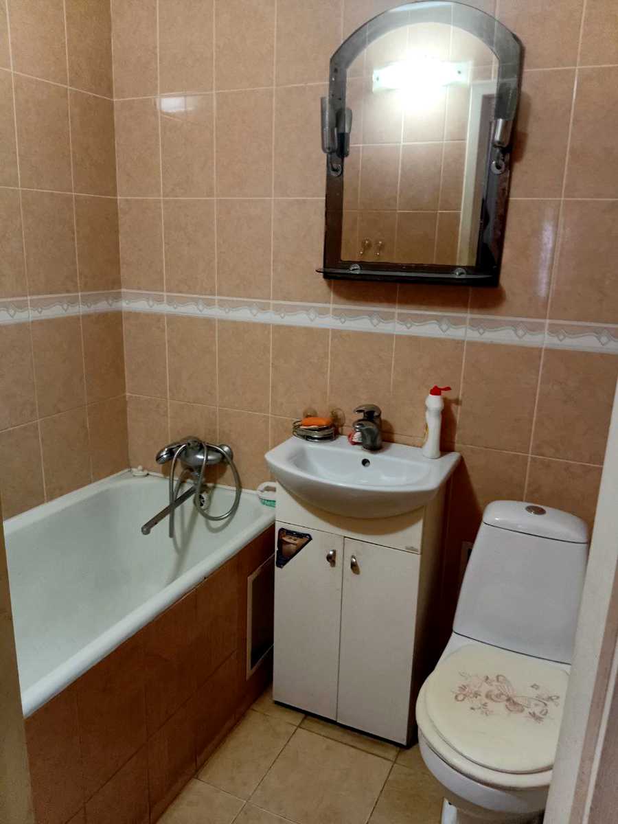 1875845966029740