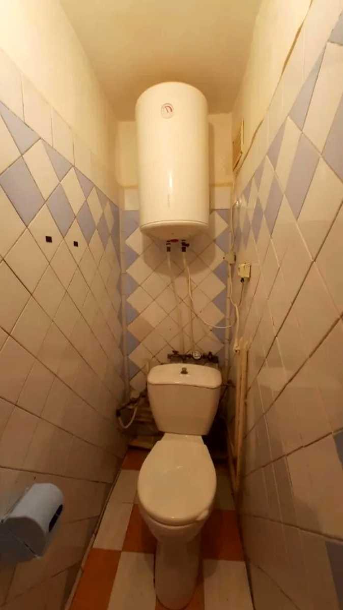 1875845989694474