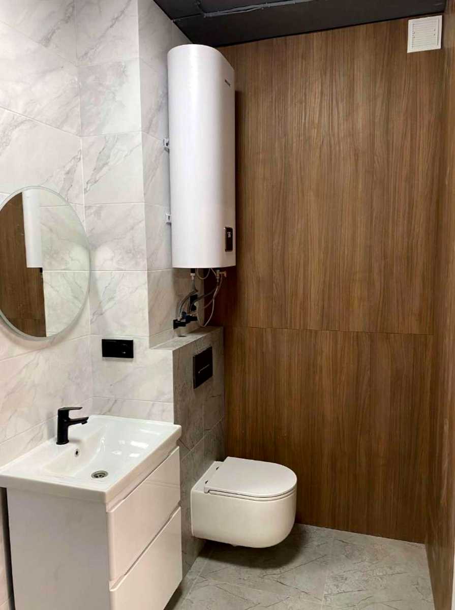 1875847385664119