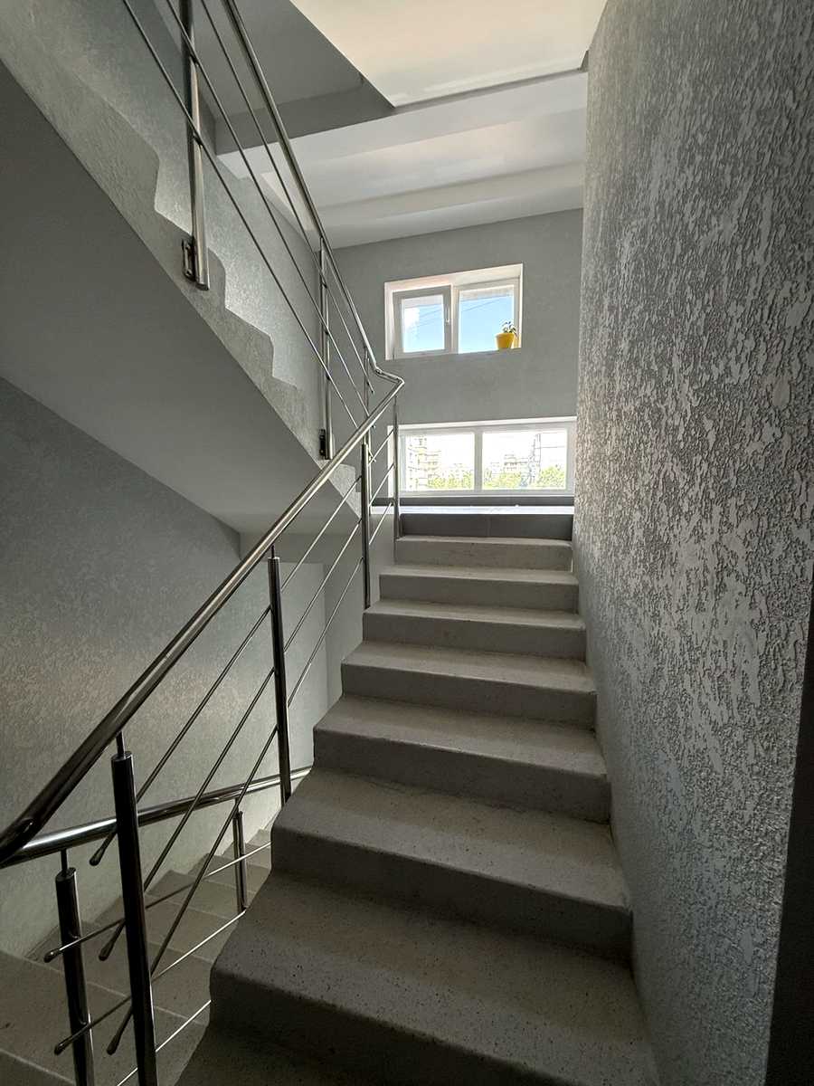 1875849407879662
