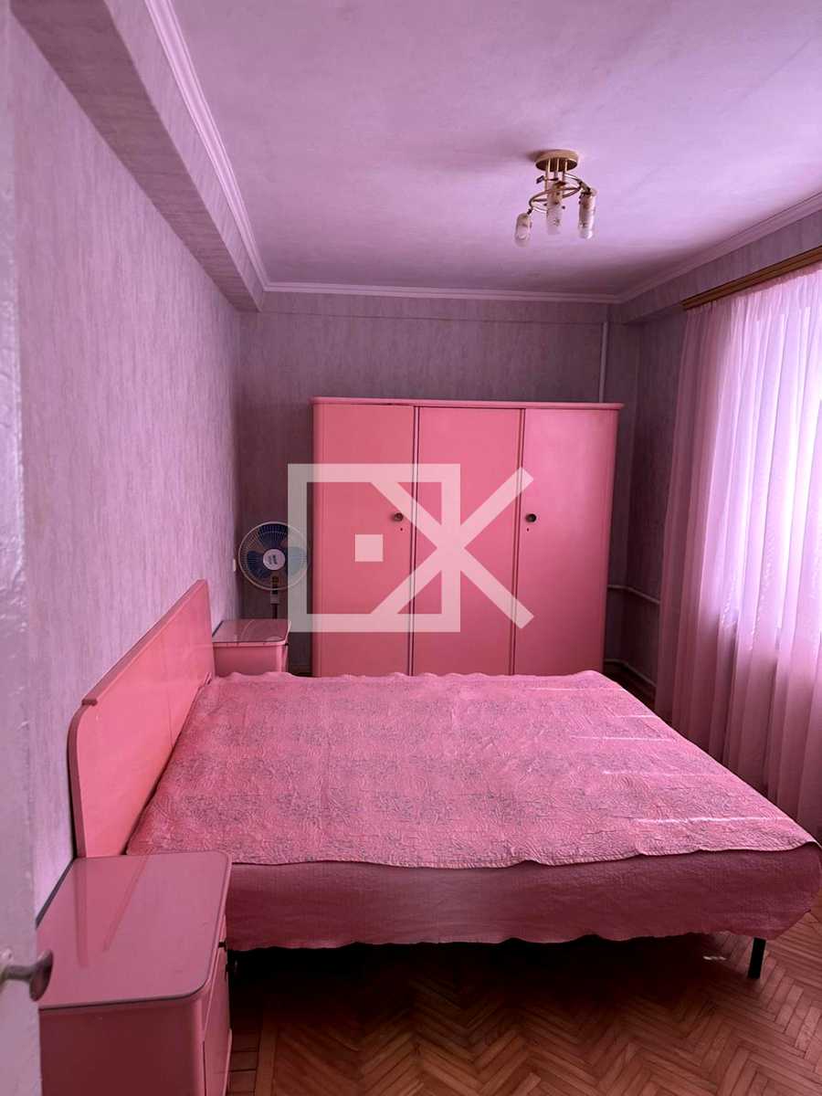 1875849959316956