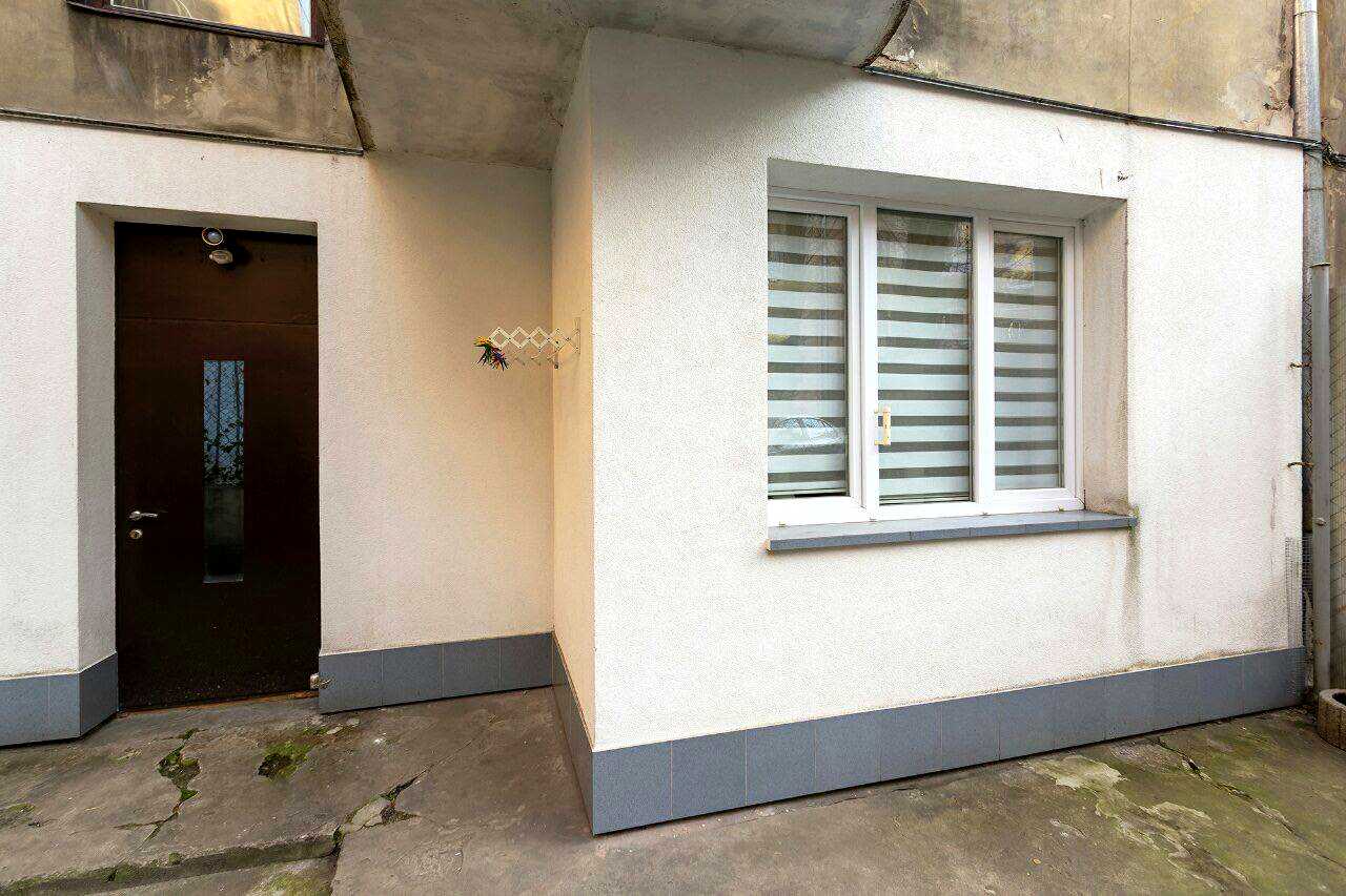 1875850038184193