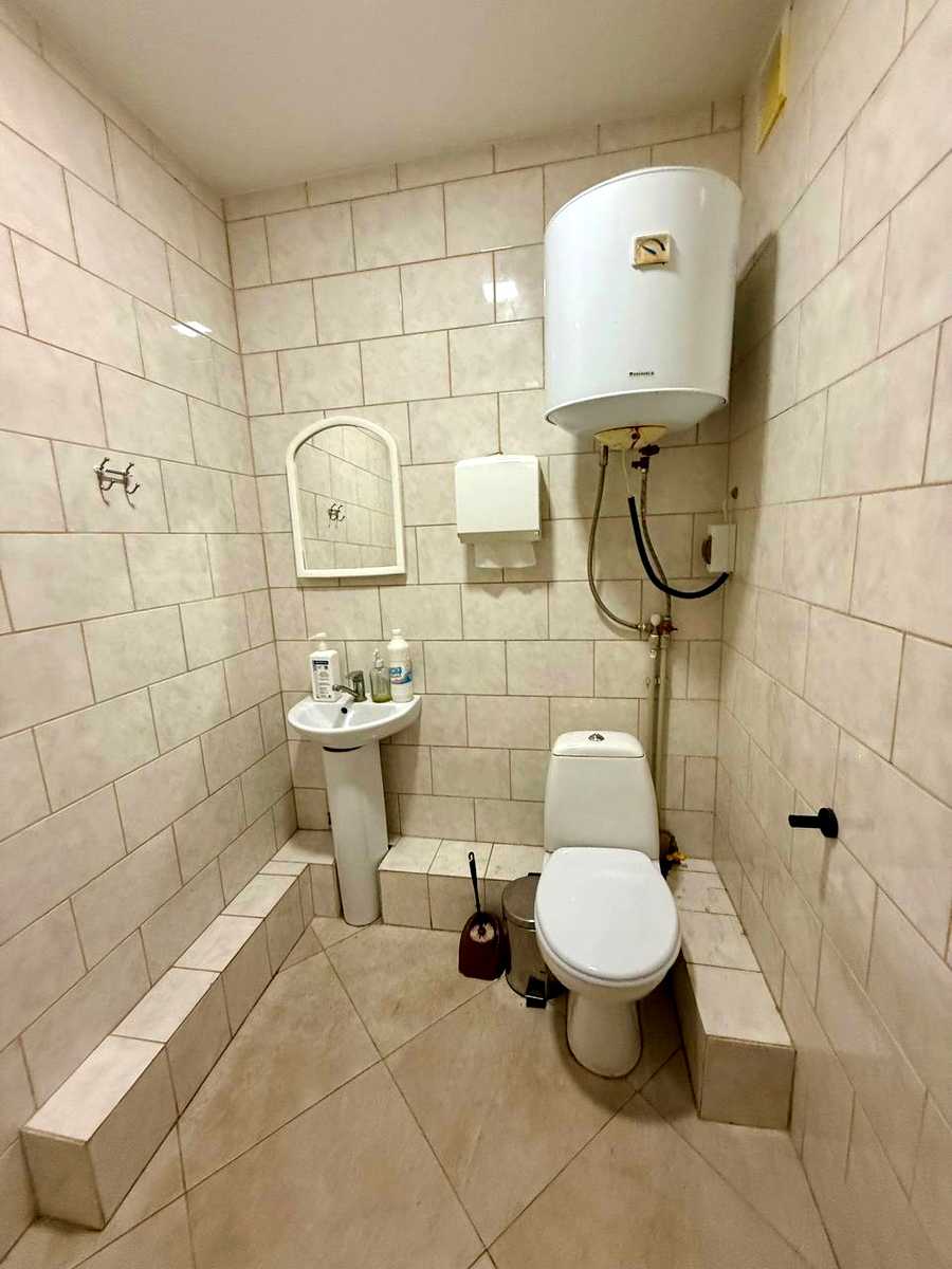 1875852053741420