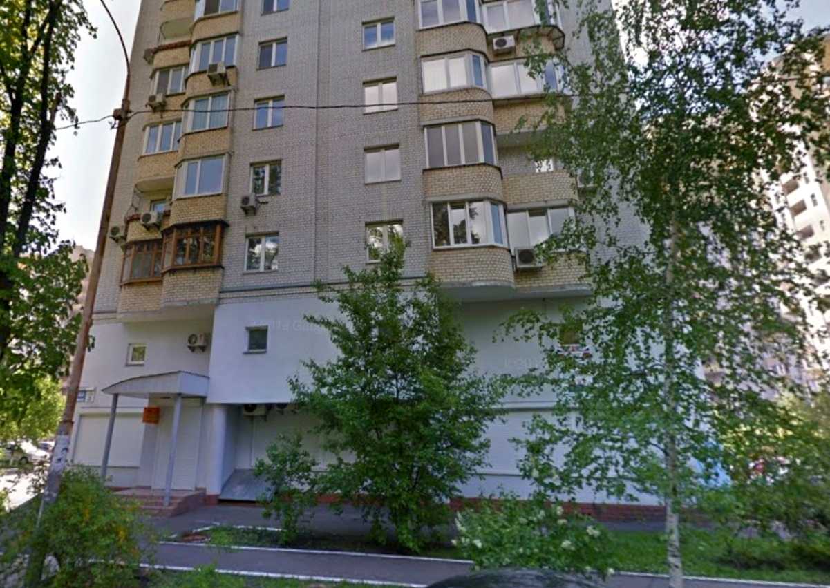 1875852243138862