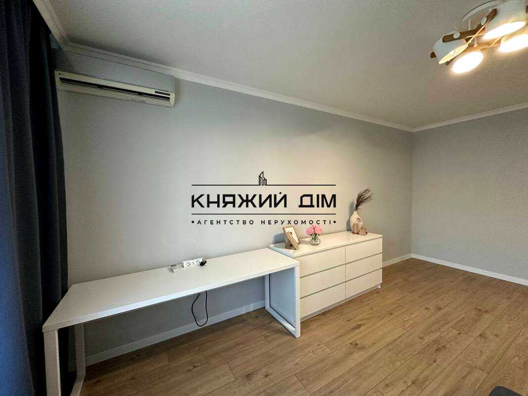 1875852251417129