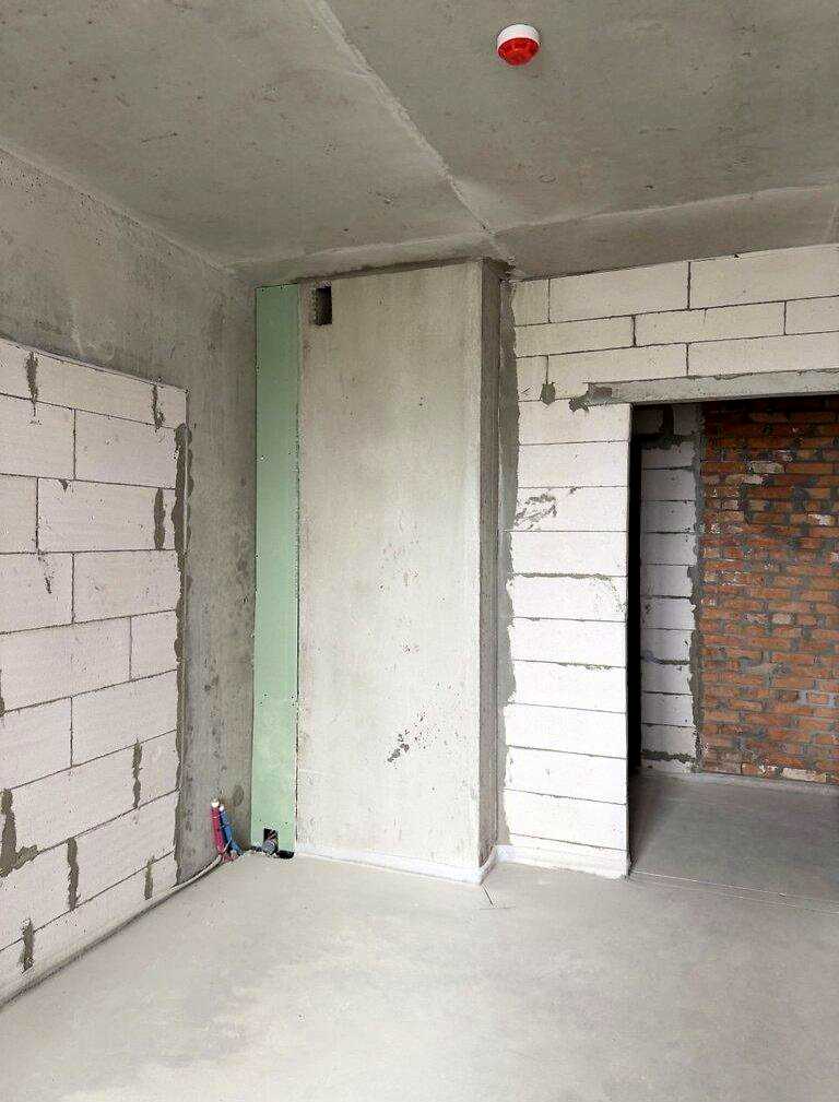 1875853336046368