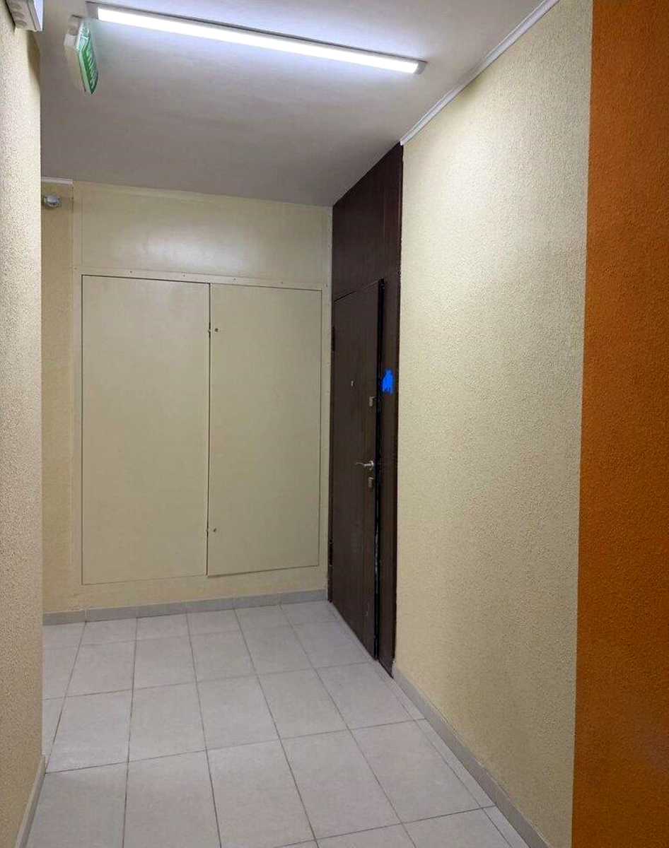 1875853582141096