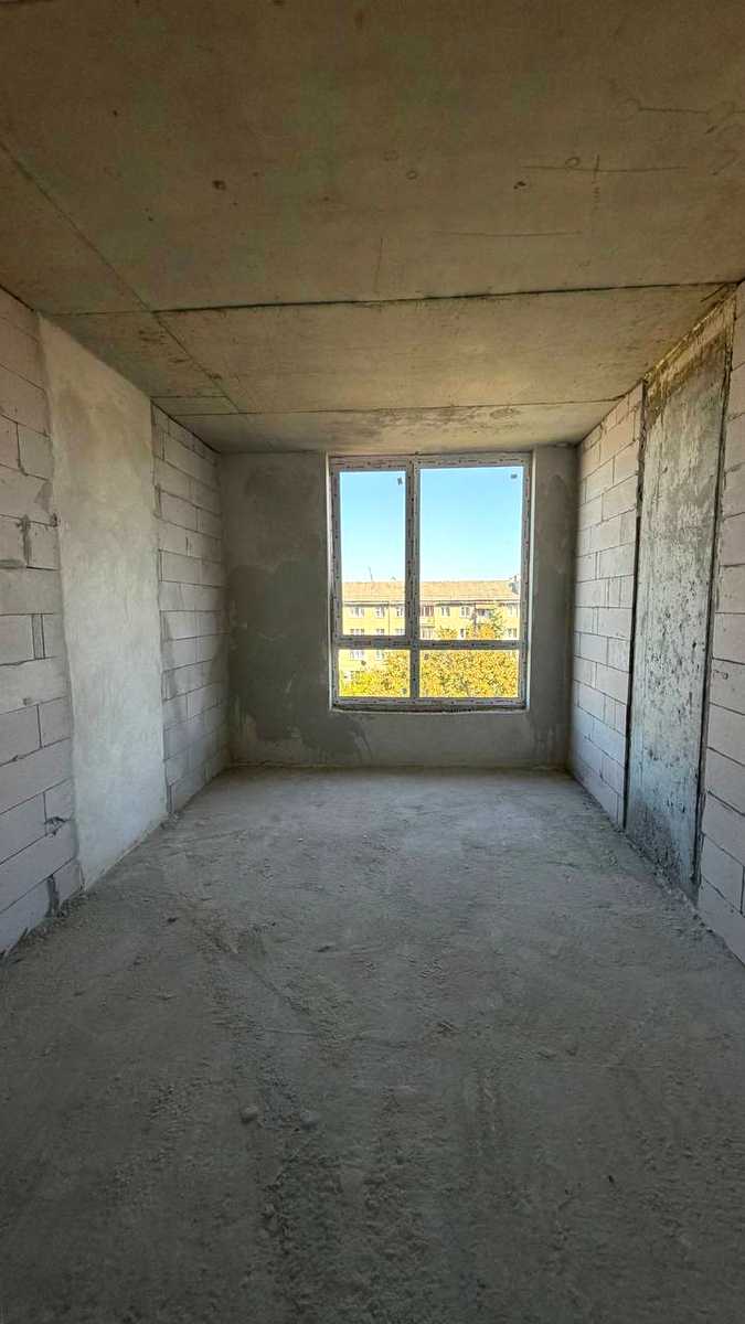 1875853713460387