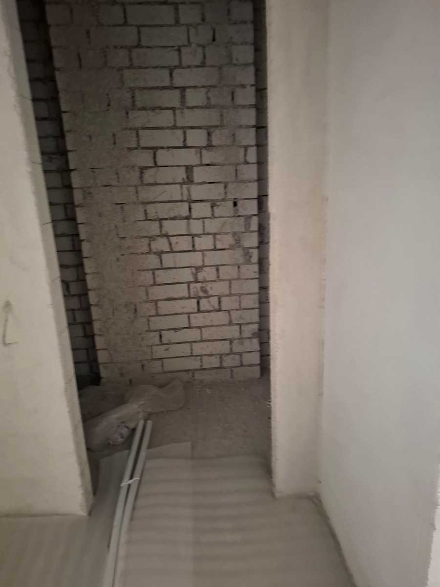 1875855379310008