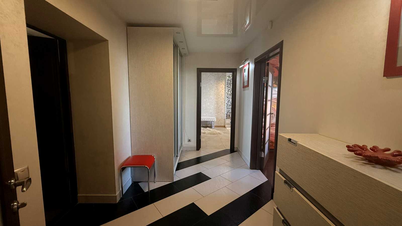 1875856575854643
