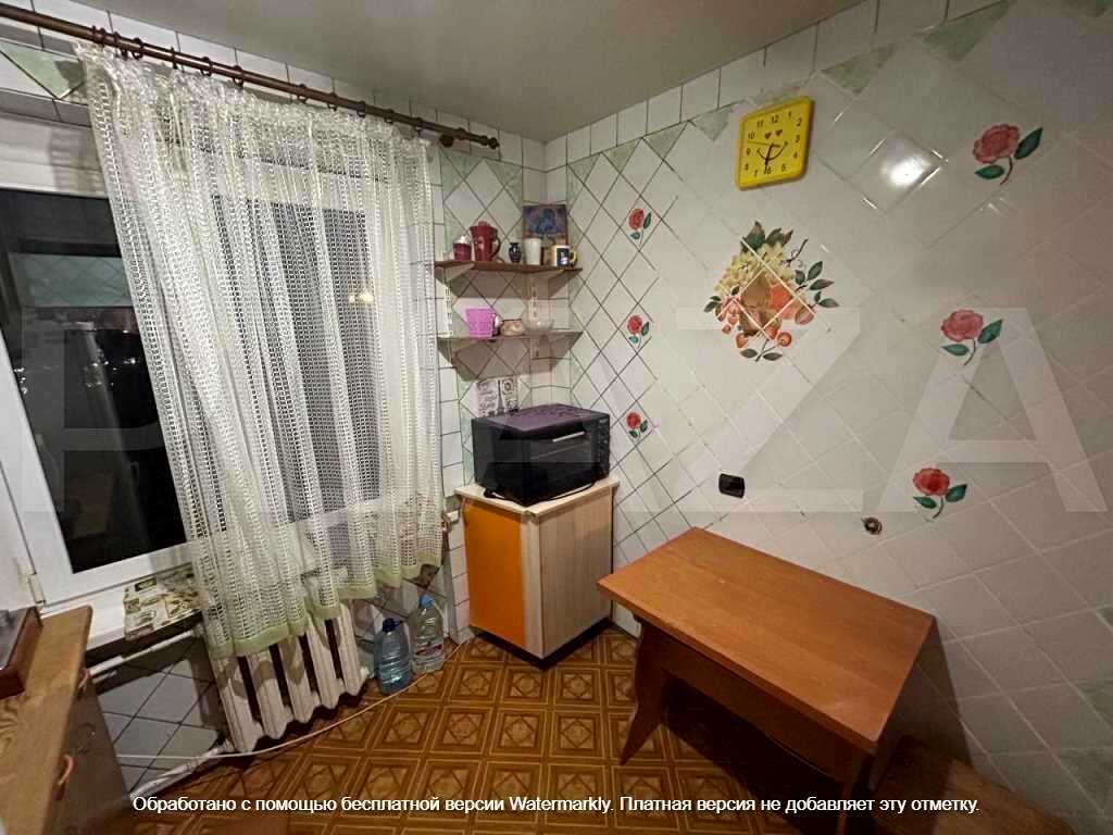1875856867963388