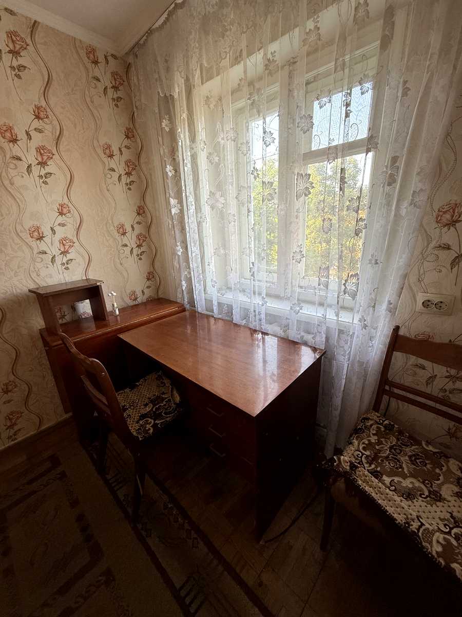 1875857150121903