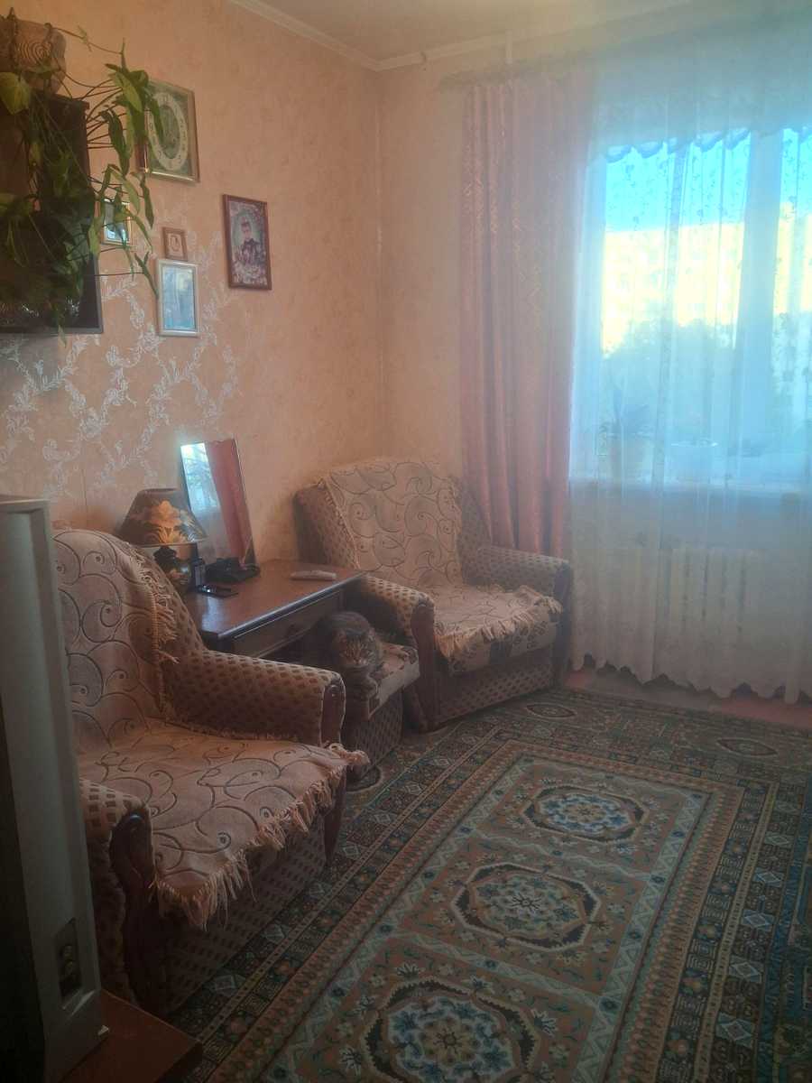 1875857935576519