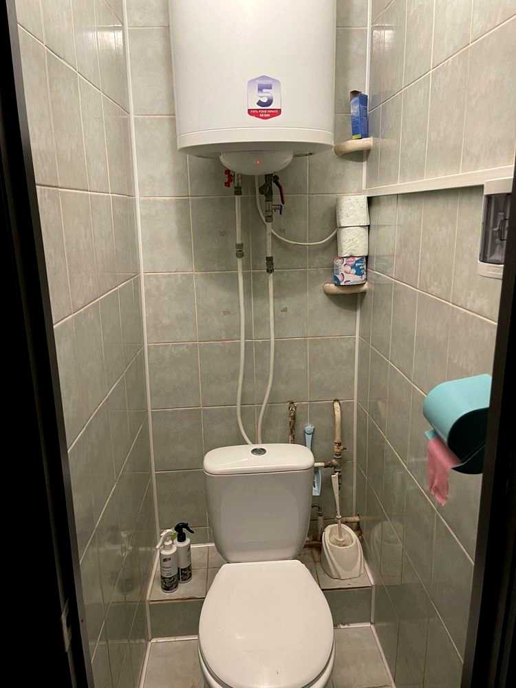 1875858320964759