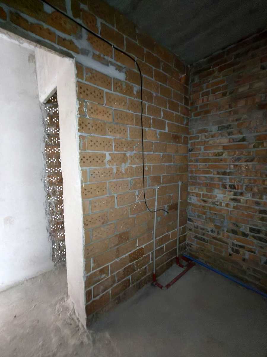 1875859177640258