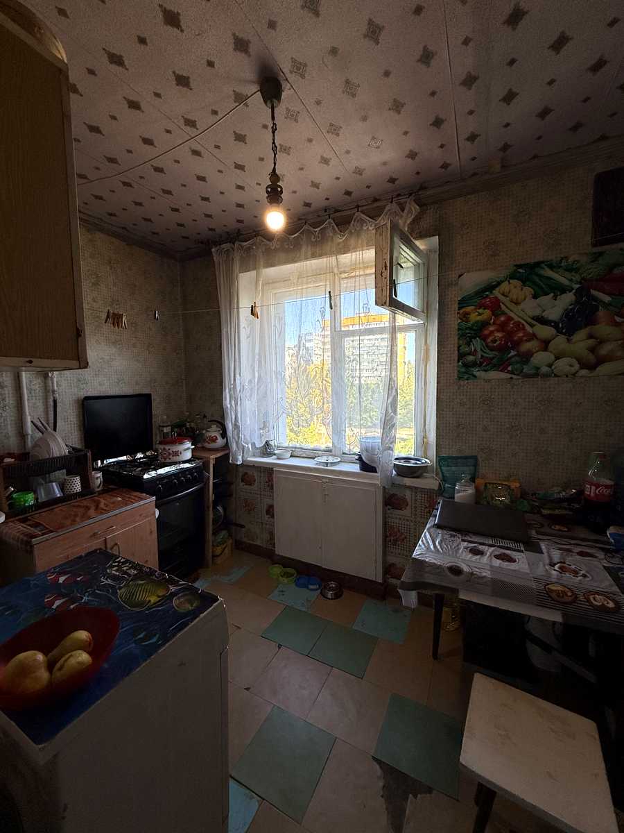 1875860525557565