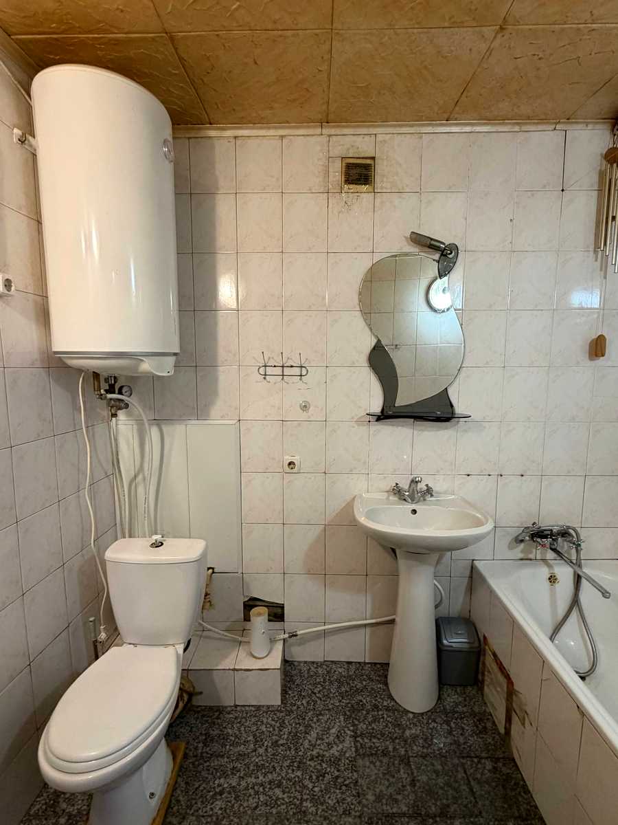 1875860921564683