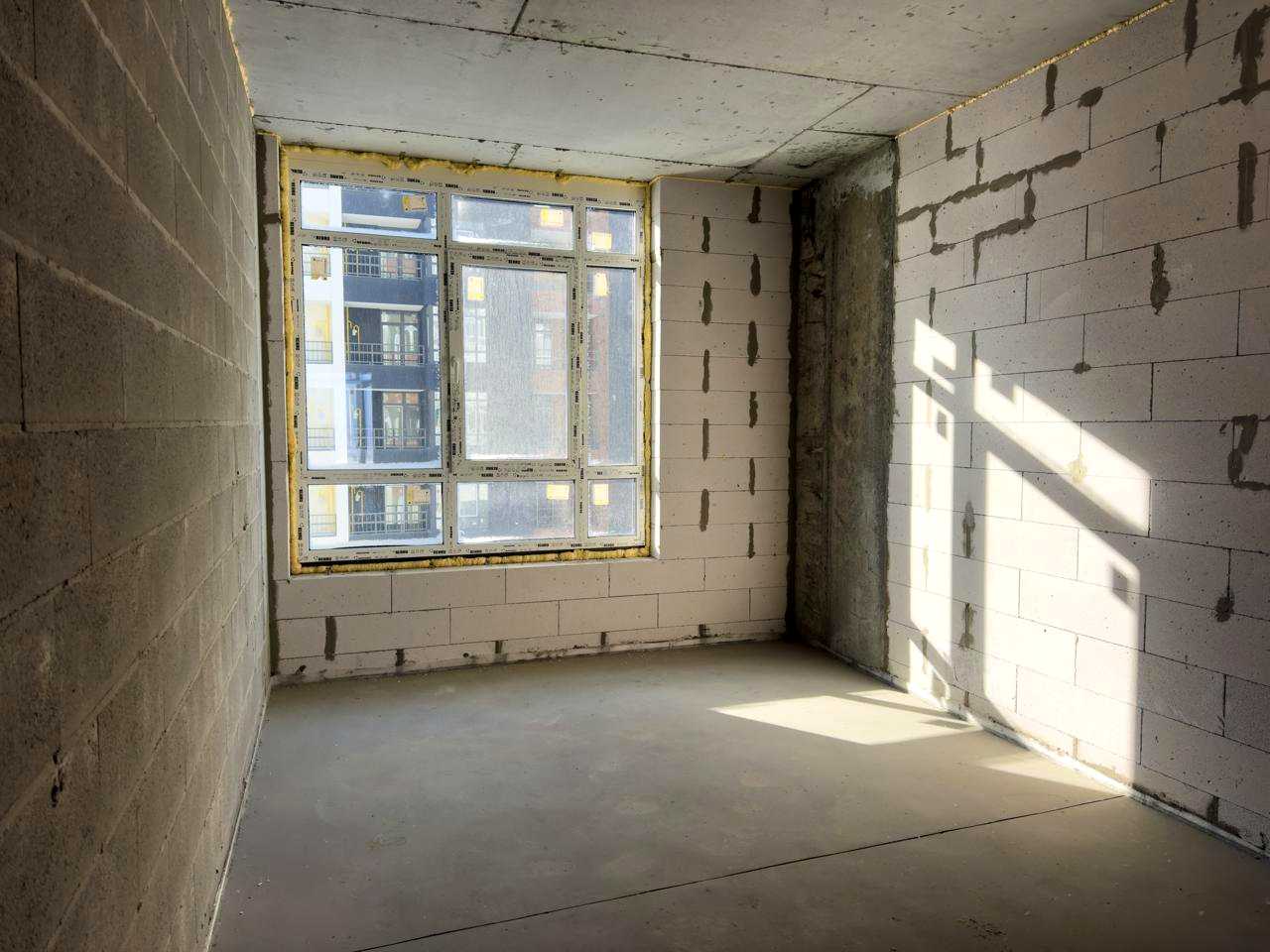 1875861456856792