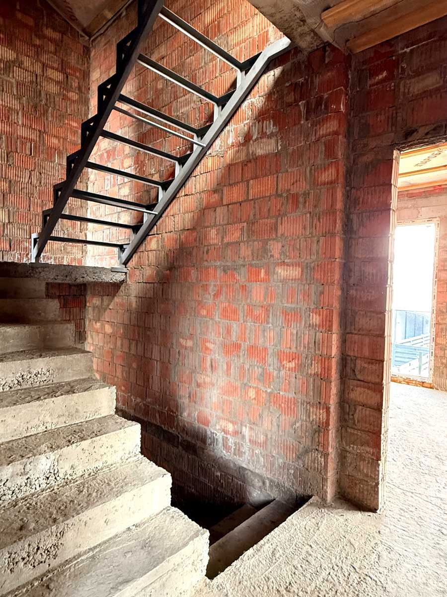 1875861494144253