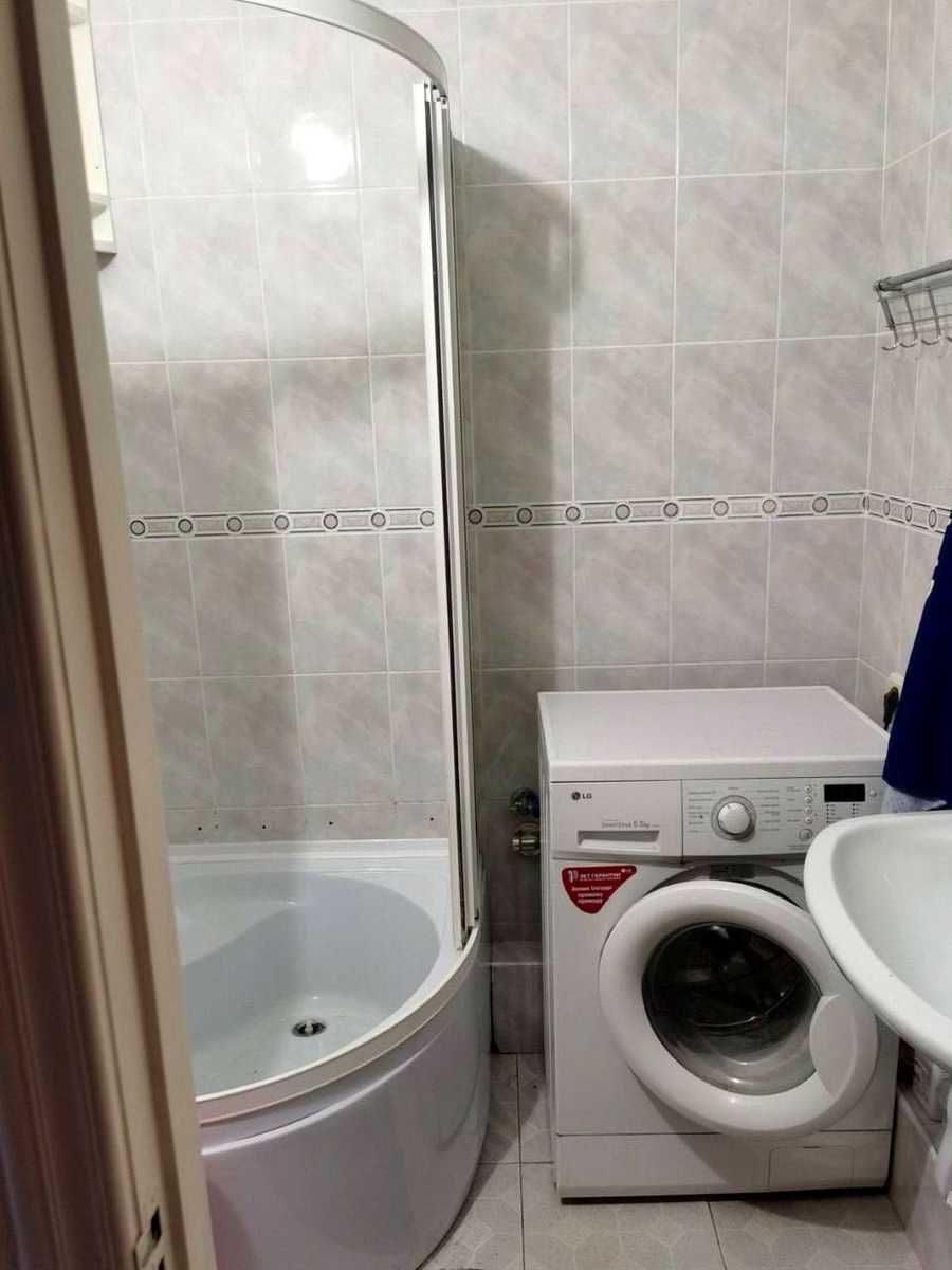 1875863613500638