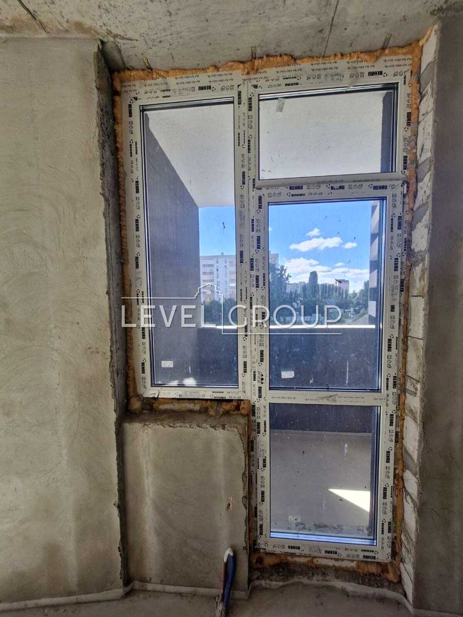 1875863696122628