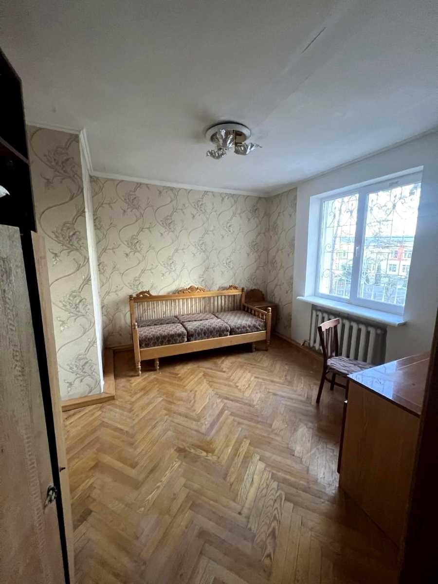 1875865542860666