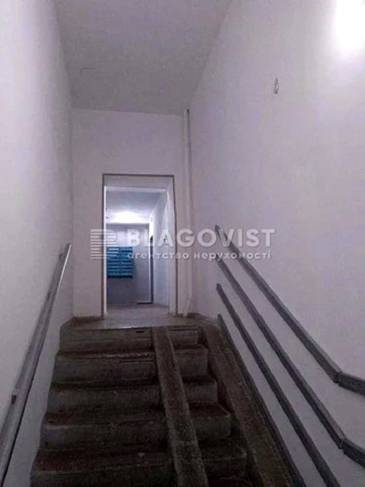 1875865745456922