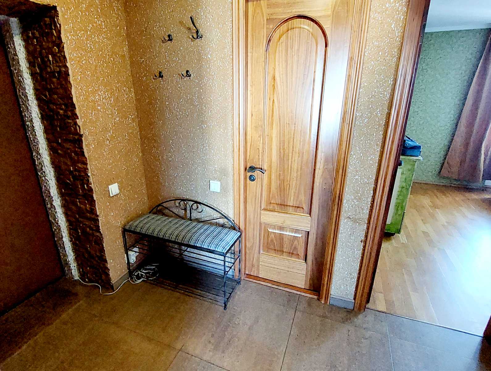 1875865901229484