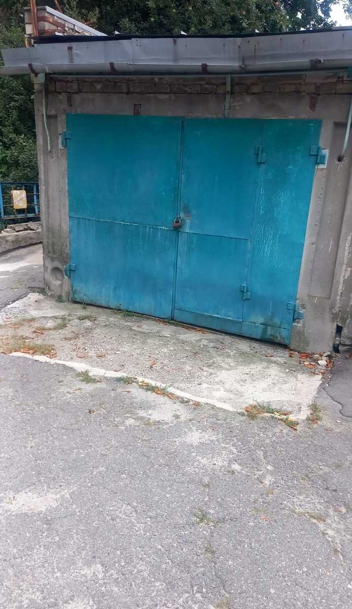 1875866114215770