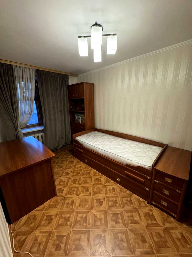 1875866826658330