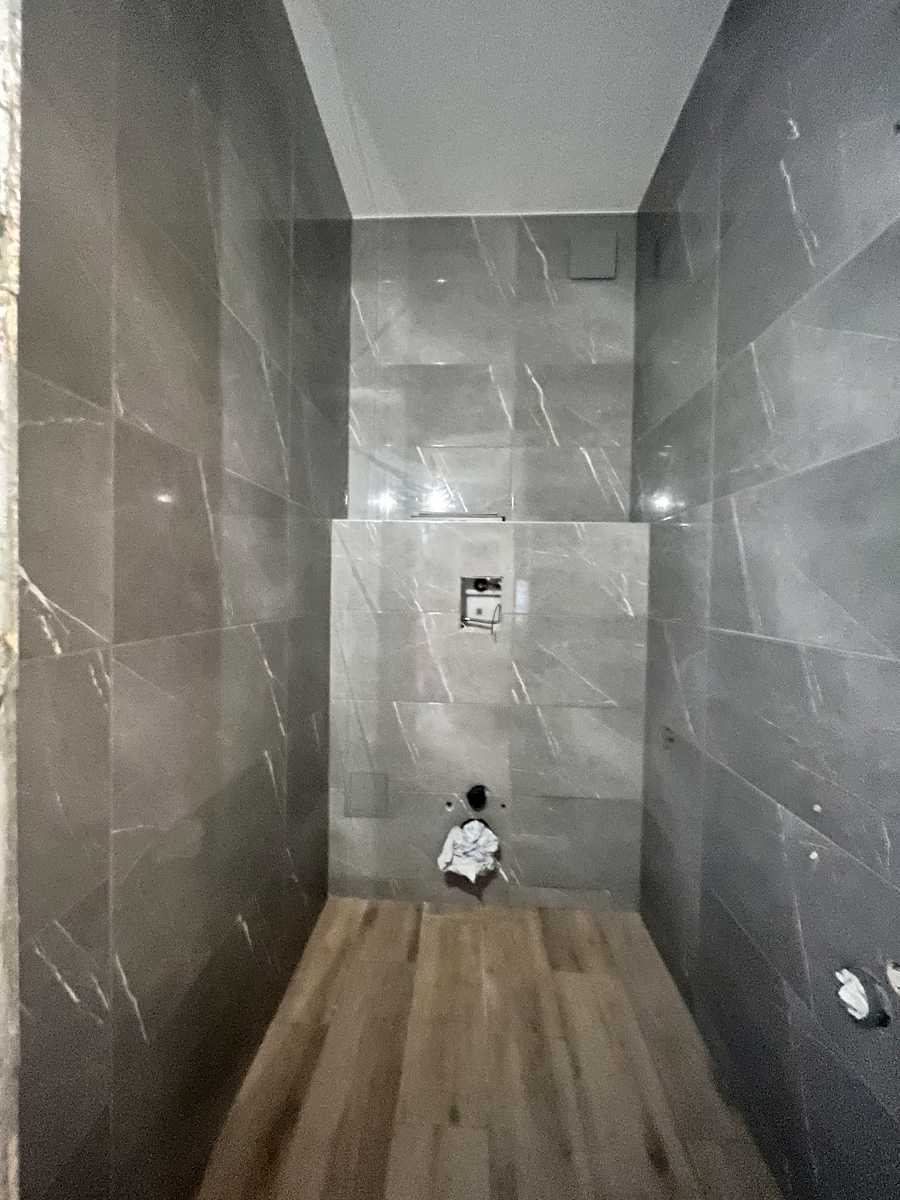 1875867355084465