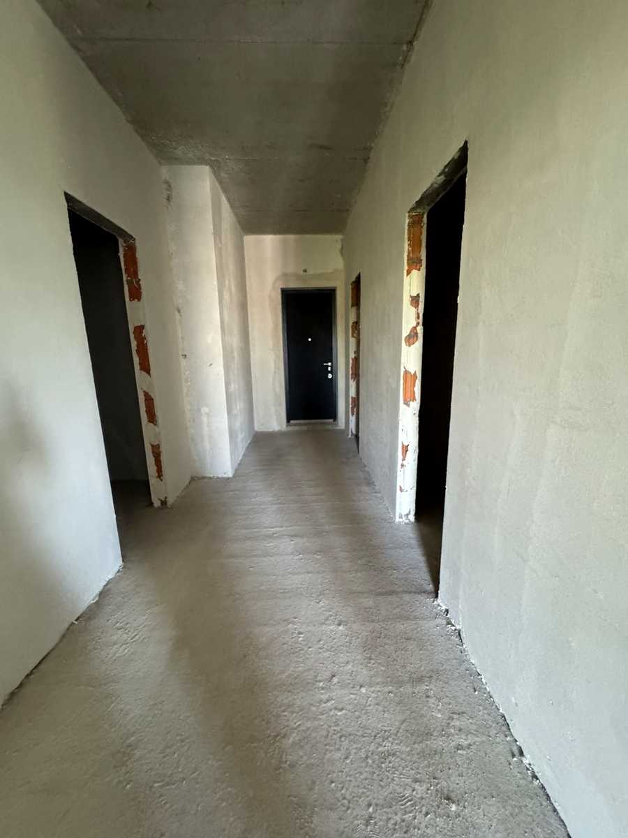 1875868655259677