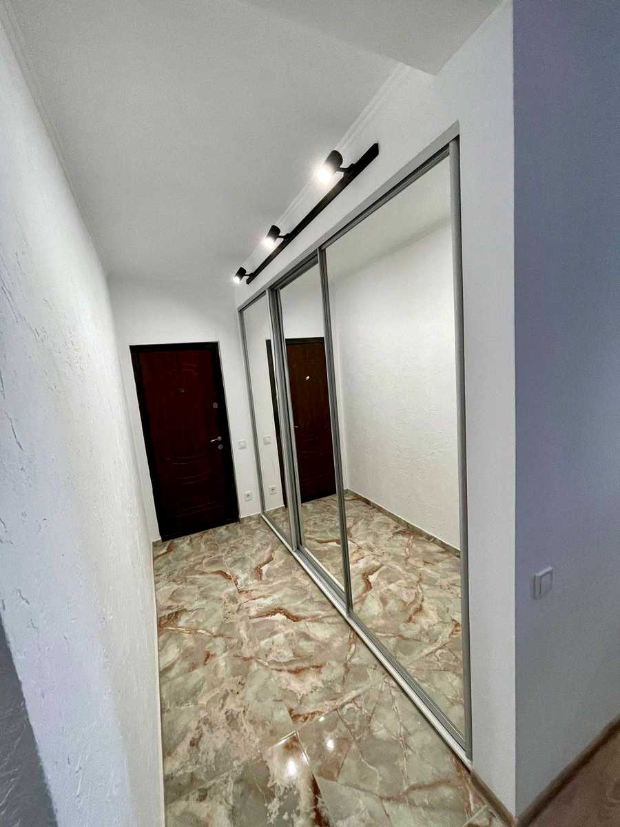 1875869041787415