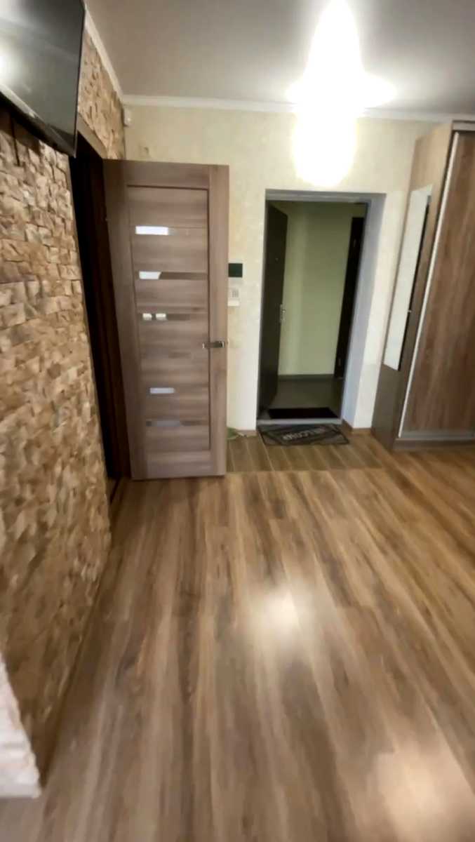 1875871131148630