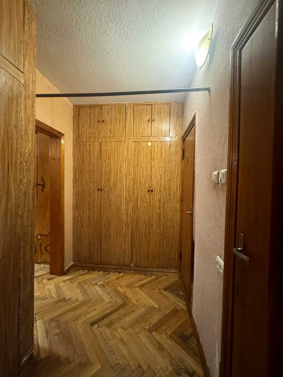 1875872634806086
