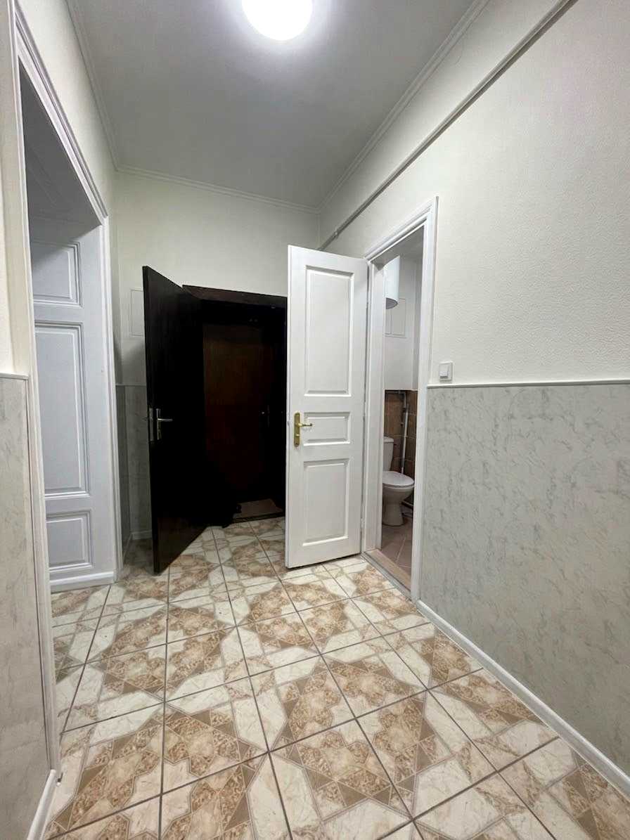 1875875297624828