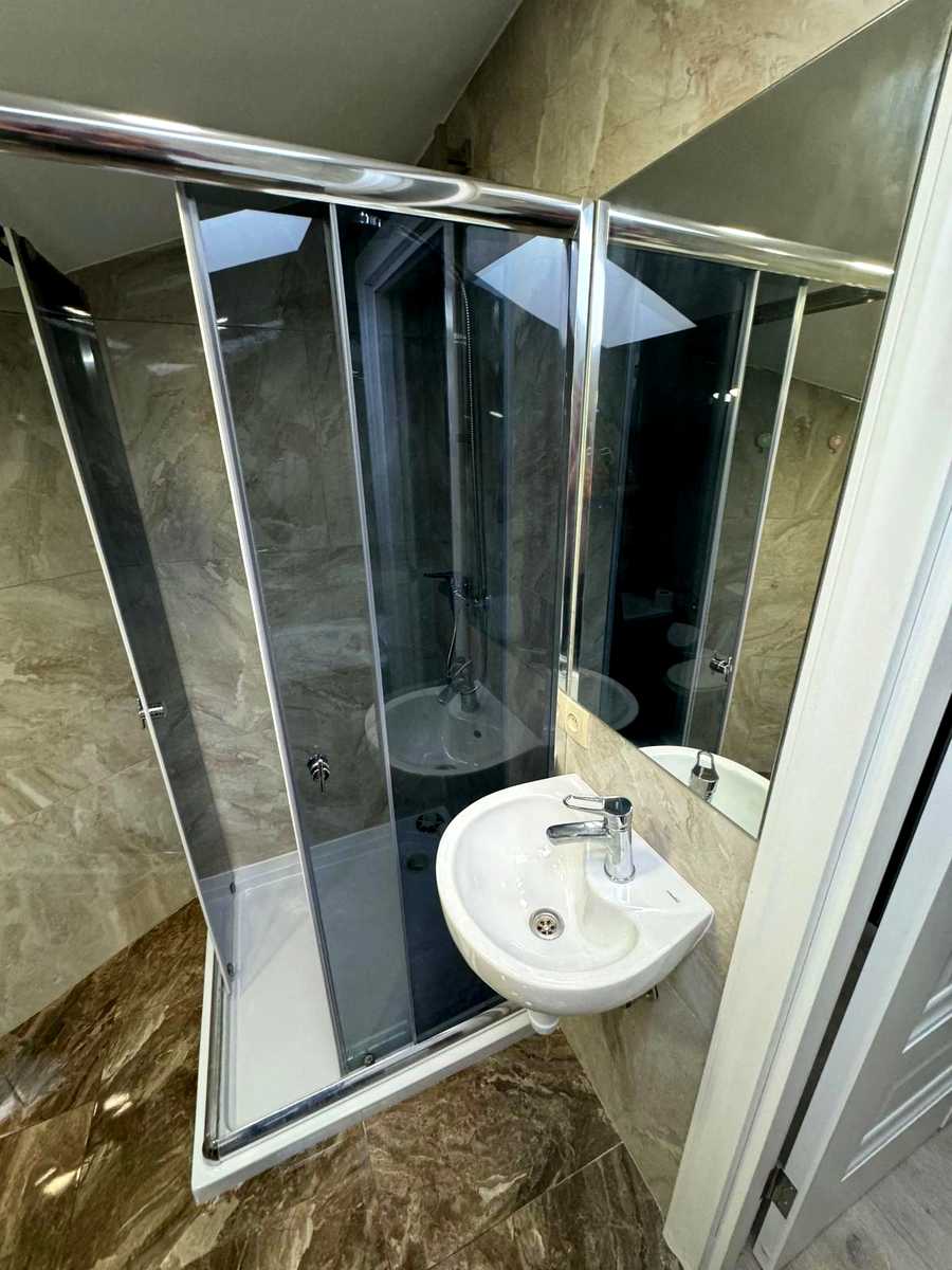 1875875986071541