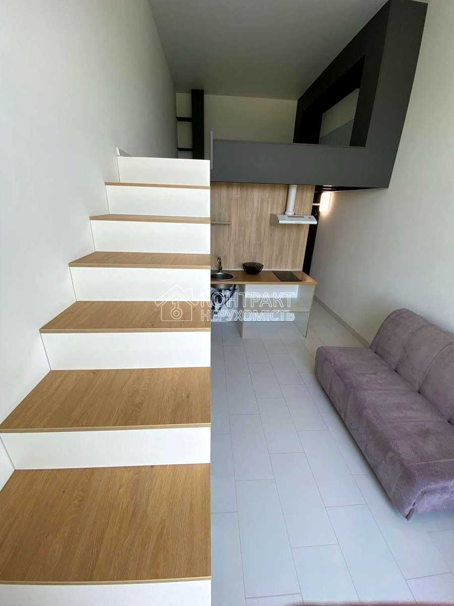 1875876125180723