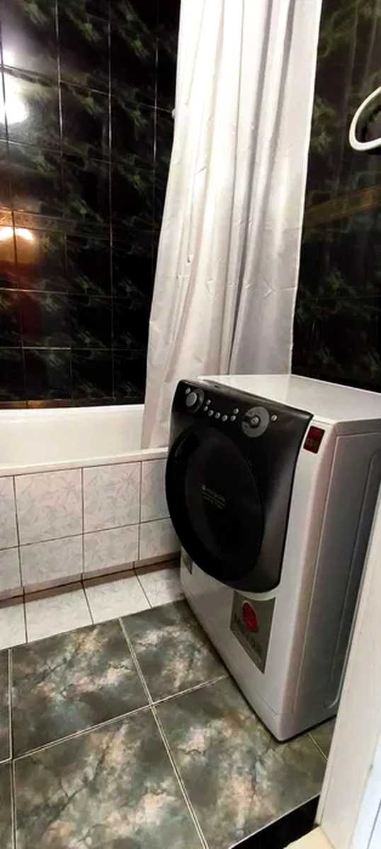 1875881294087447
