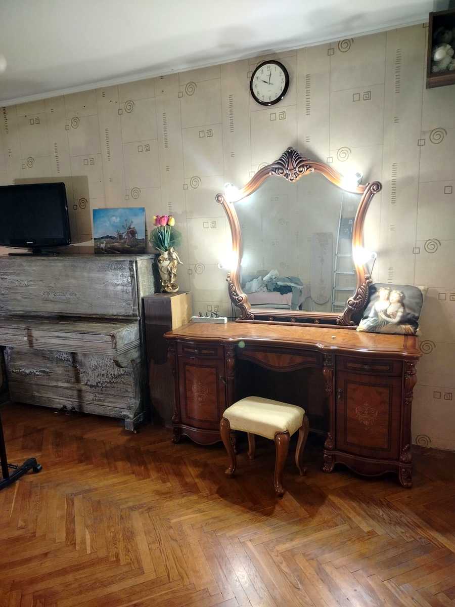 1875881481071788