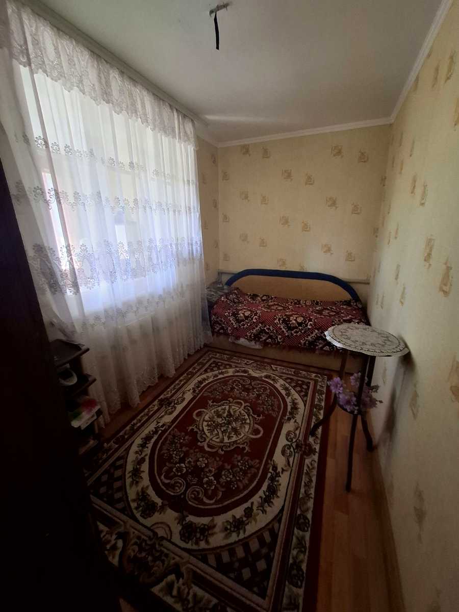 1875886605836489