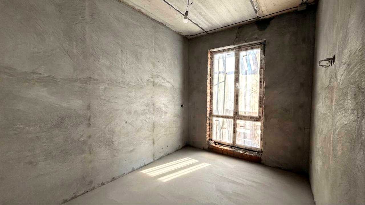 1875887525658913