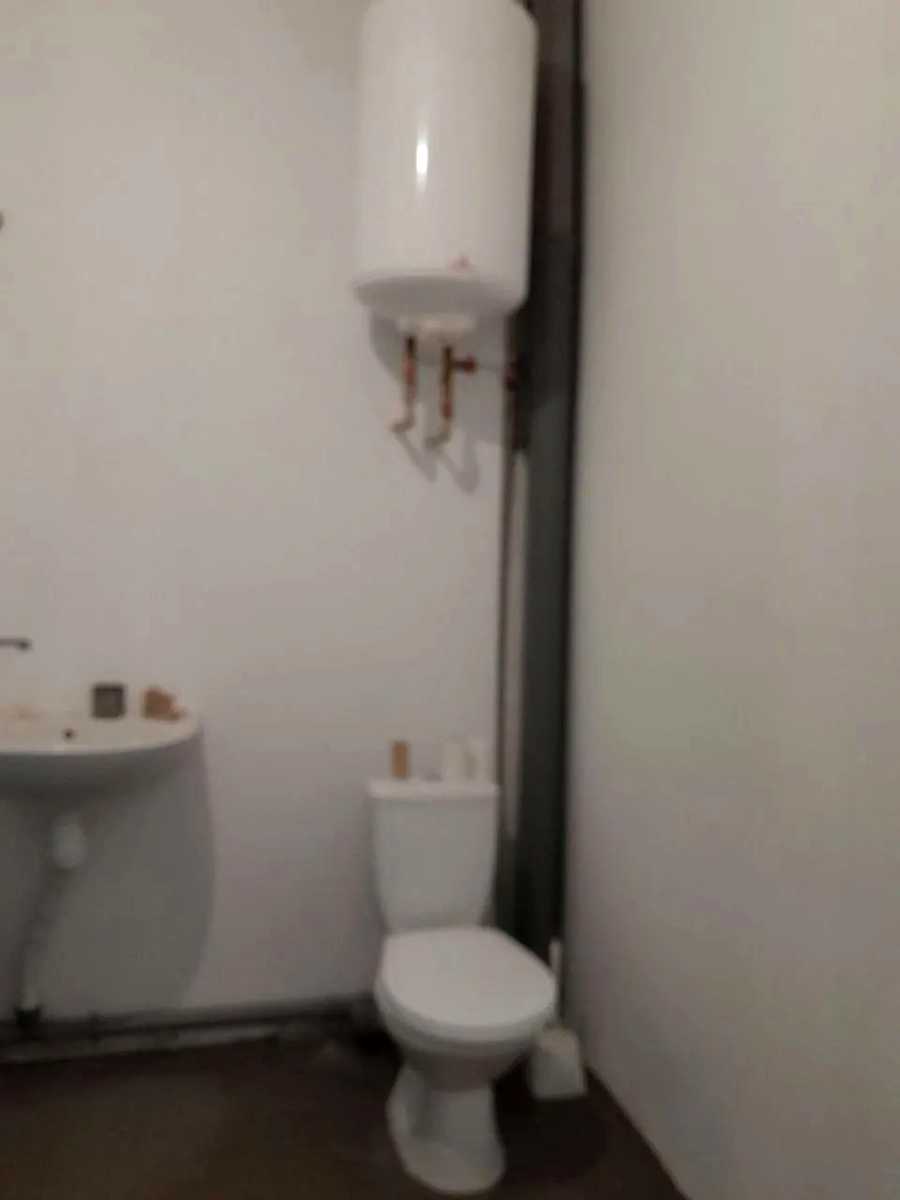 1875888562921719