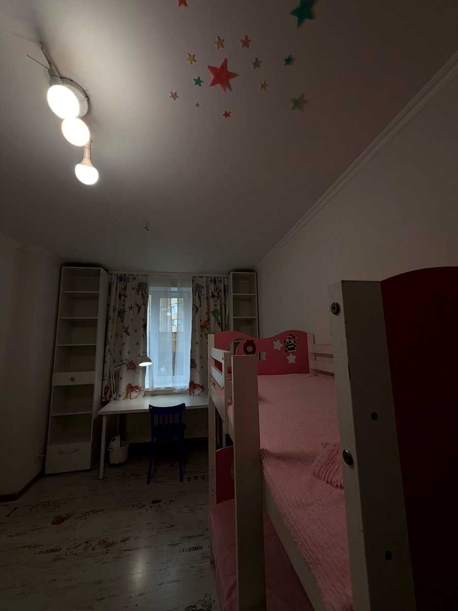 1875889491713651