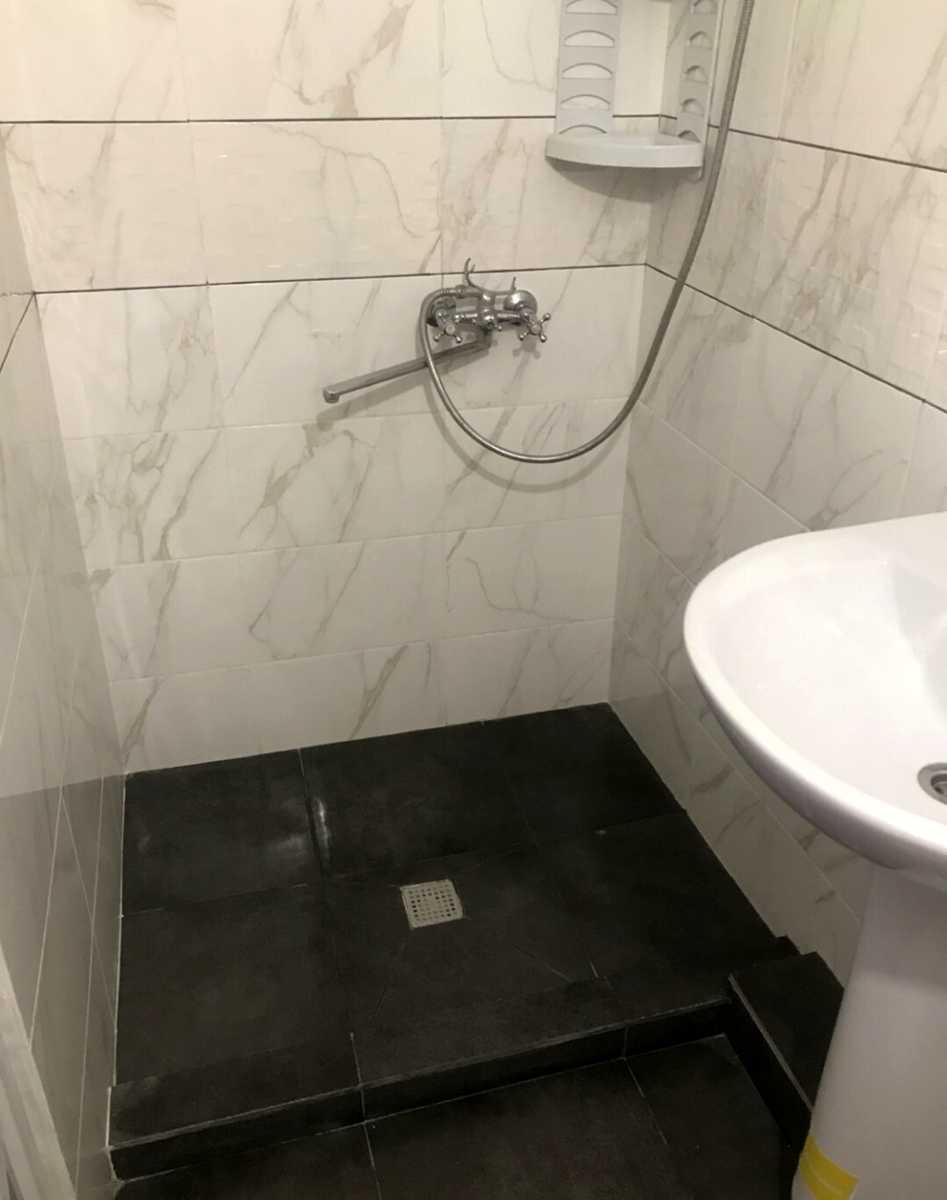 1875890683412446