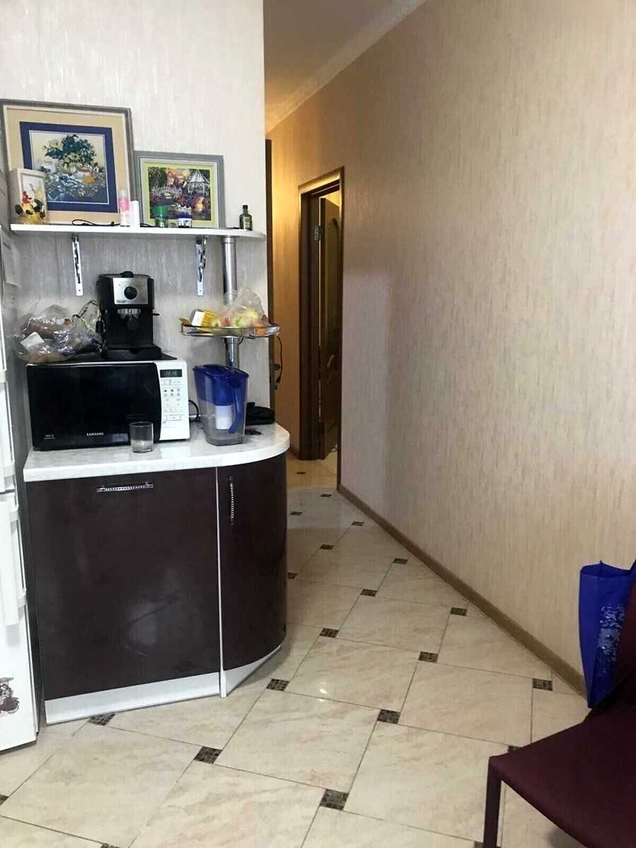 1875895836476155