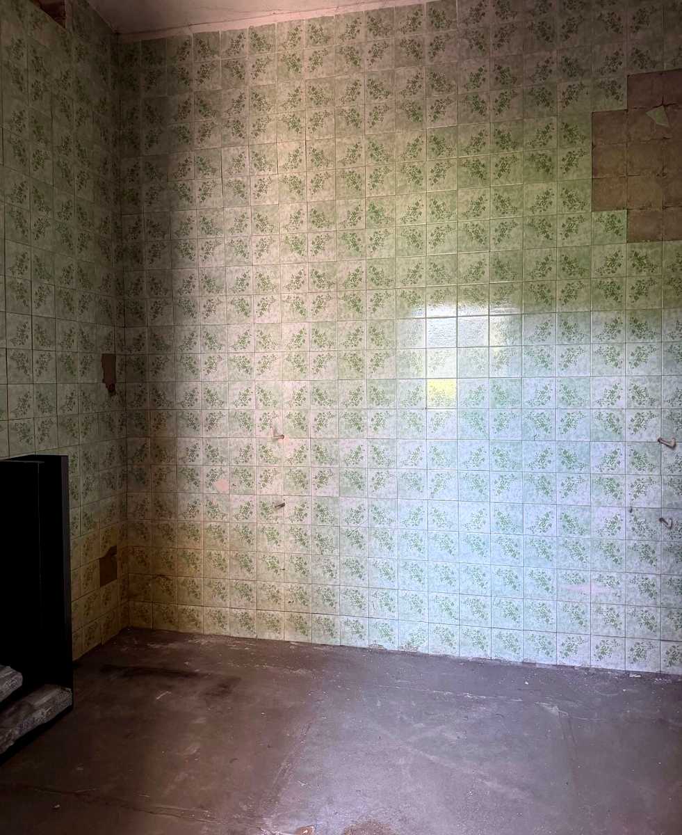 1875917878352122