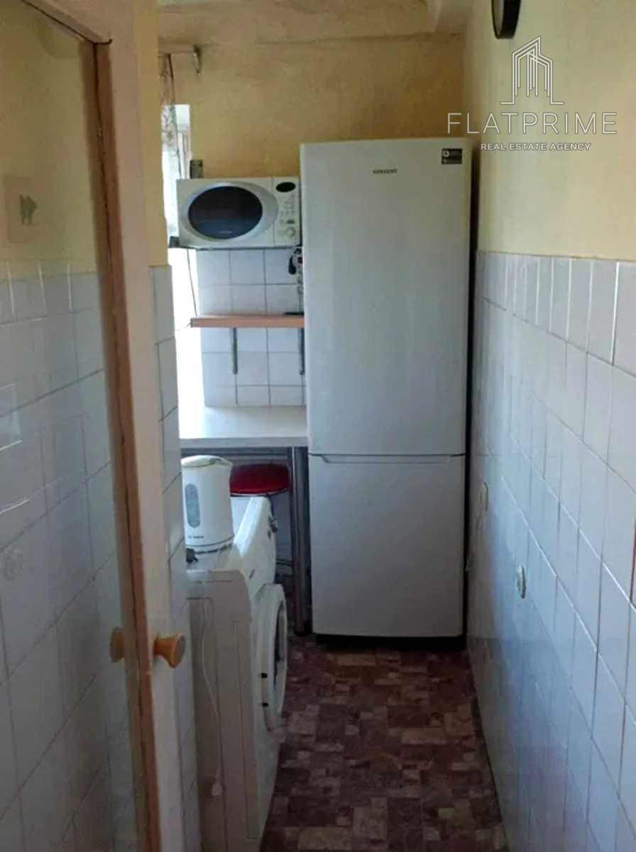 1875927056934598