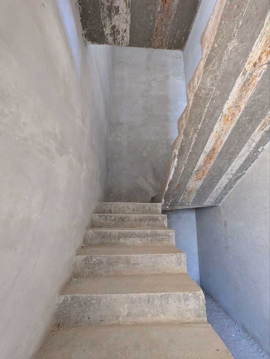1875927403931689