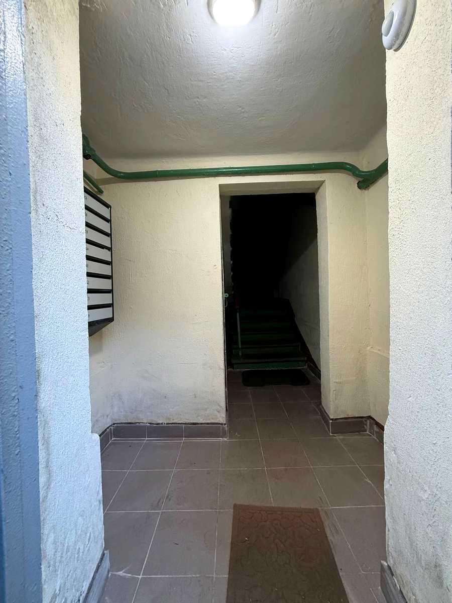 1875928162084621
